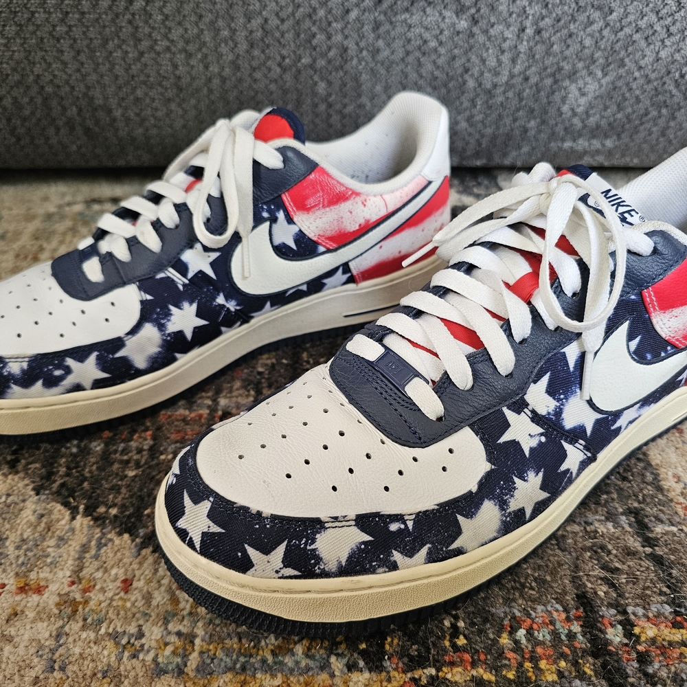 Nike Men's Air Force 1 Lows "Independence Day" - Red, White, and Blue - Size 13